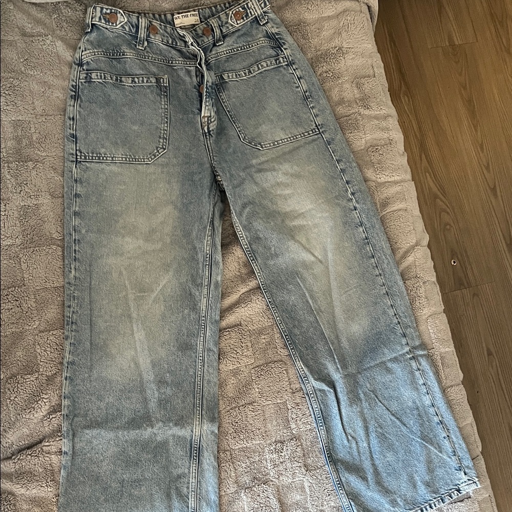 Free People Vintage Style Wide-Leg Jeans